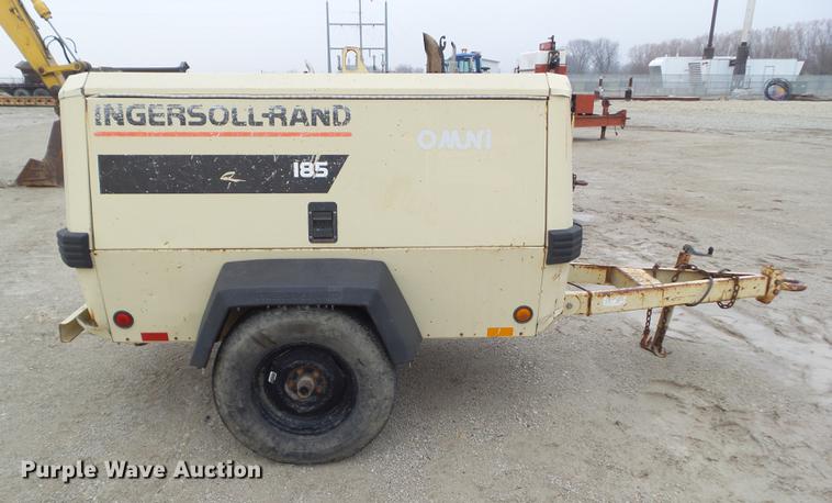 image for item DZ9254 2001 Ingersoll Rand PL185WJD air compressor