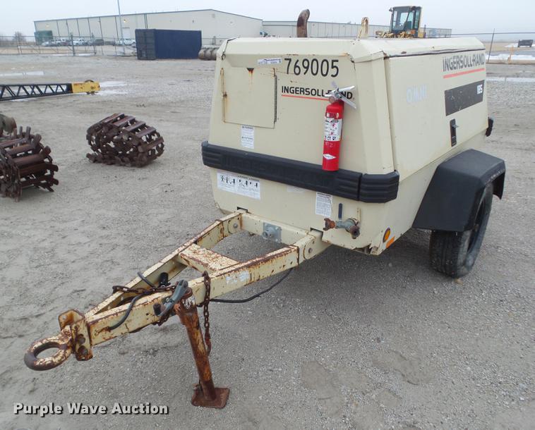 image for item DZ9254 2001 Ingersoll Rand PL185WJD air compressor