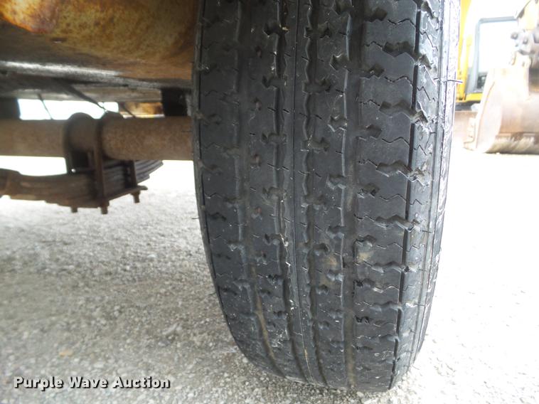 image for item DZ9255 Ingersoll Rand 185 air compressor