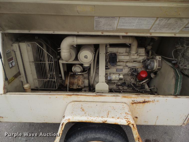 image for item DZ9255 Ingersoll Rand 185 air compressor