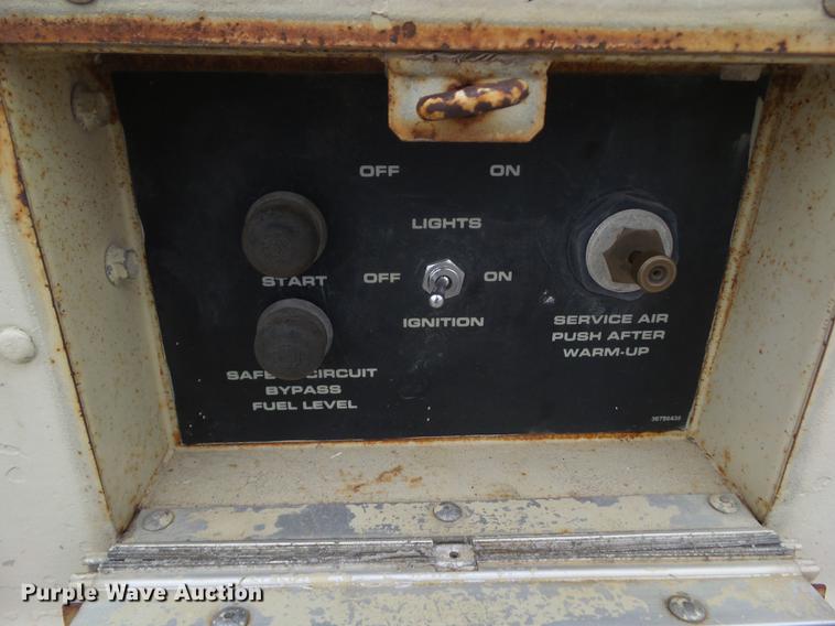 image for item DZ9255 Ingersoll Rand 185 air compressor