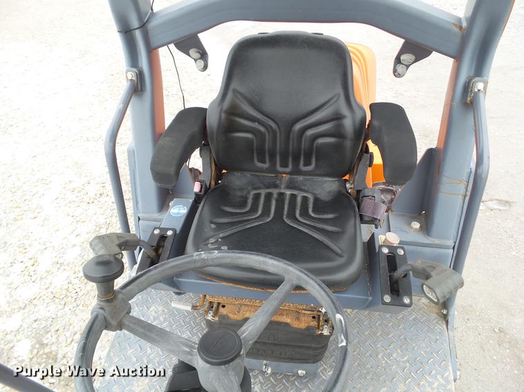 image for item DZ9256 2007 Hamm 3205P single drum vibratory roller