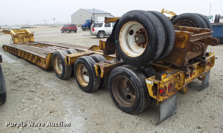 image for item DZ9257 2001 Load King HDD 503/4 lowboy equipment trailer