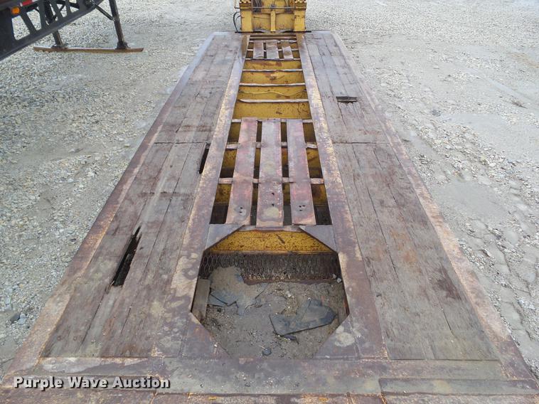 image for item DZ9257 2001 Load King HDD 503/4 lowboy equipment trailer