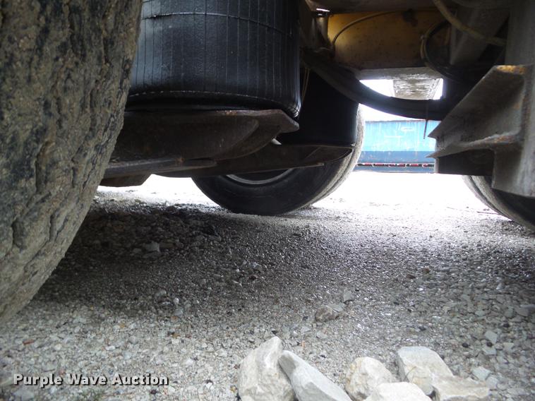 image for item DZ9257 2001 Load King HDD 503/4 lowboy equipment trailer