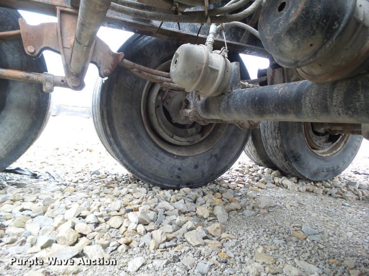 image for item DZ9258 1998 Circle R SS443 side dump trailer