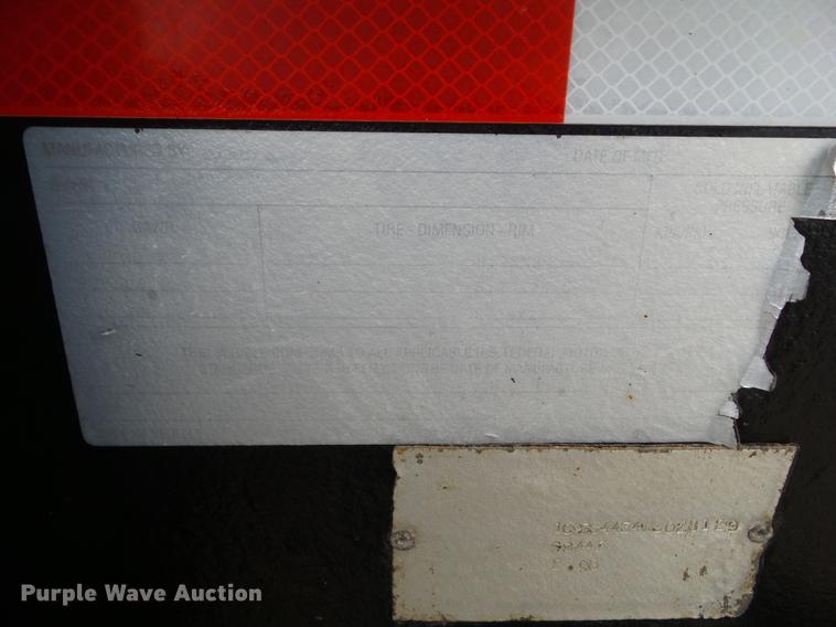 image for item DZ9258 1998 Circle R SS443 side dump trailer