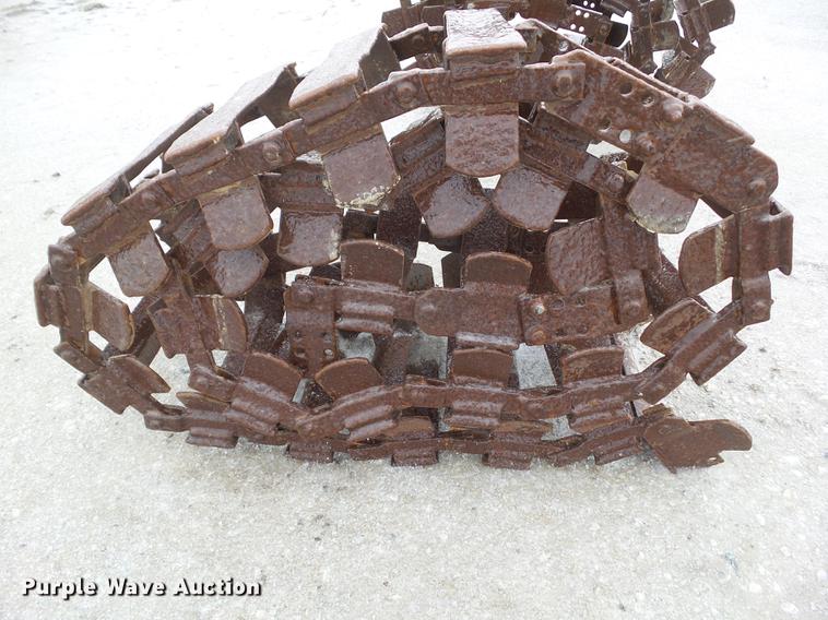 image for item DZ9262 Skid steer tracks