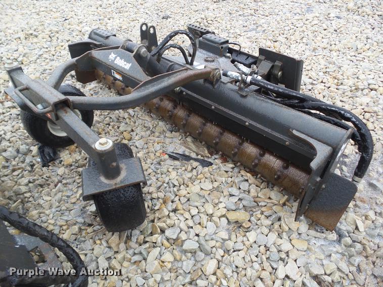 image for item DZ9265 2014 Bobcat 84SCHHF soil conditioner