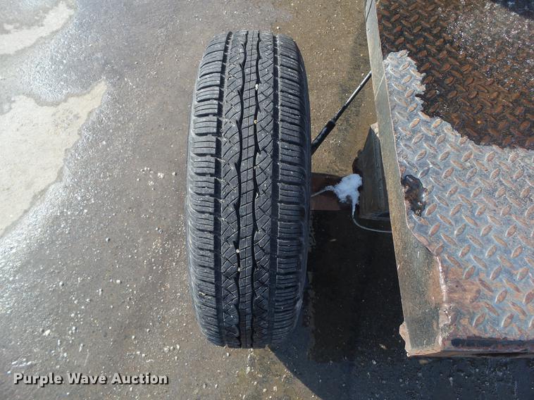 image for item DZ9266 1986 Broce CMH20 broom