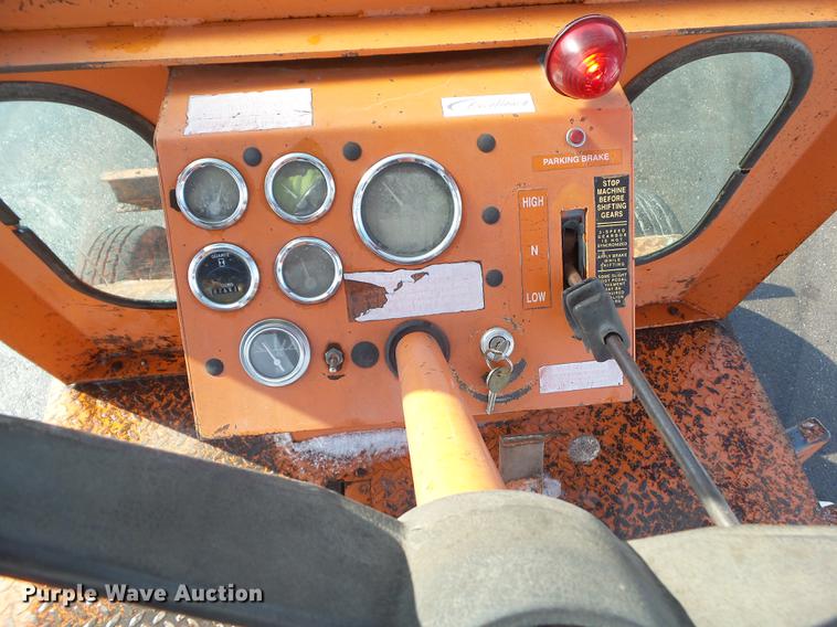 image for item DZ9267 Broce RC300 broom