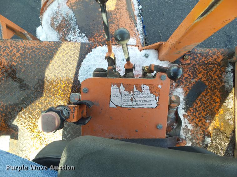 image for item DZ9267 Broce RC300 broom