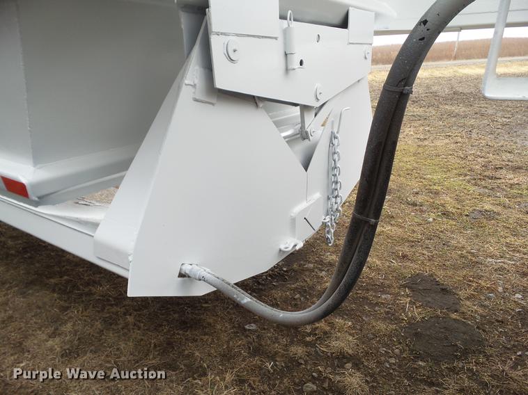 image for item DZ9271 2002 Corn Belt Trail Blazer S-4403 bottom dump trailer
