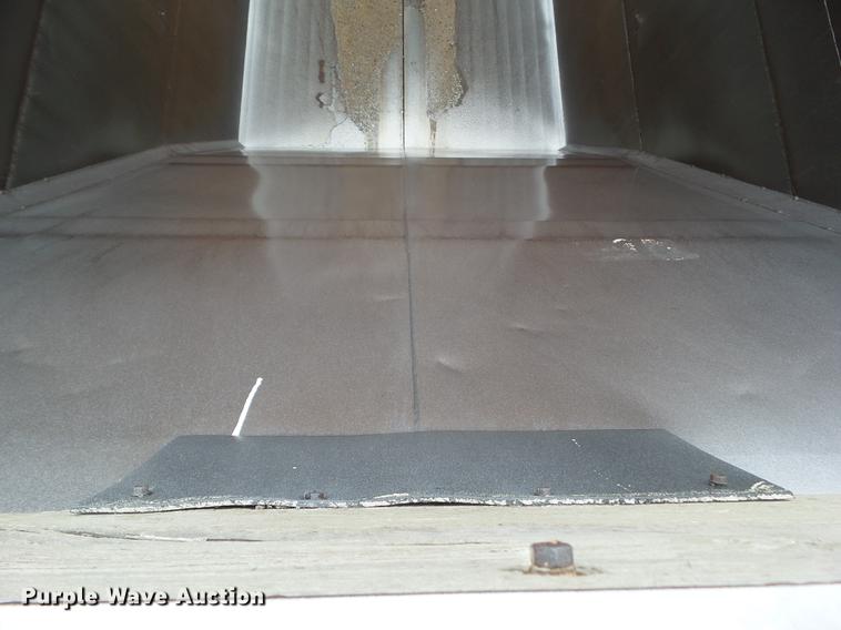 image for item DZ9271 2002 Corn Belt Trail Blazer S-4403 bottom dump trailer