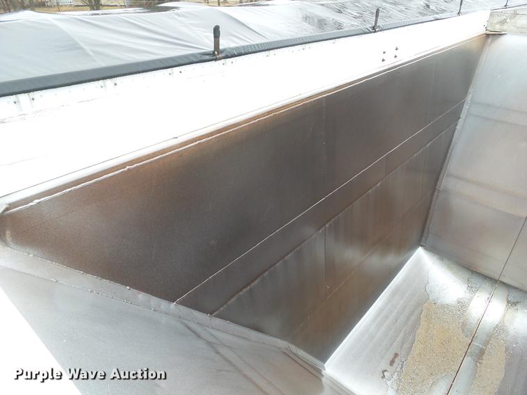 image for item DZ9271 2002 Corn Belt Trail Blazer S-4403 bottom dump trailer