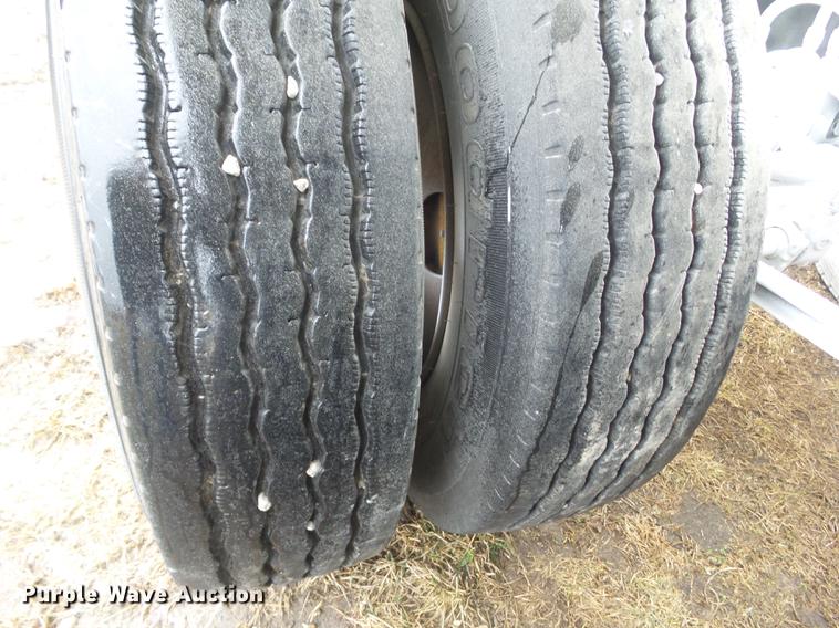 image for item DZ9271 2002 Corn Belt Trail Blazer S-4403 bottom dump trailer