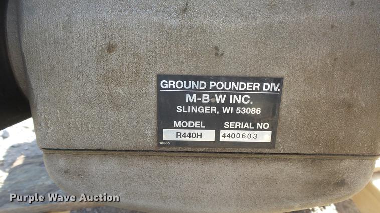 image for item EA9864 MBW R440H Ground Pounder compactor