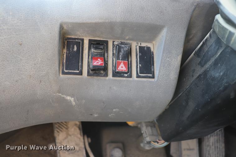 image for item EC9449 2004 Volvo L120E wheel loader