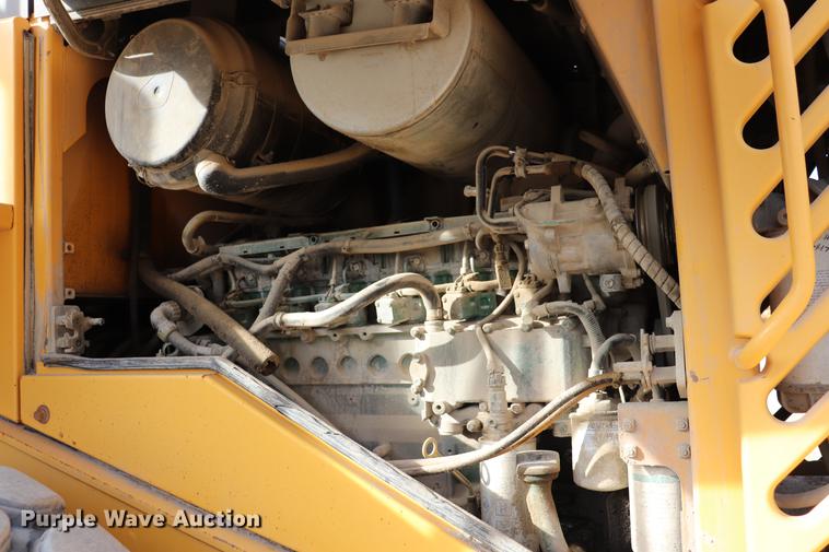 image for item EC9449 2004 Volvo L120E wheel loader