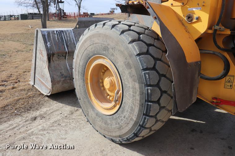 image for item EC9449 2004 Volvo L120E wheel loader