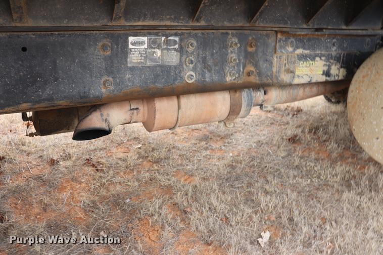 image for item EC9498 1999 International 9200 dump truck