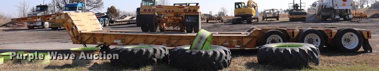 image for item EJ9794 1997 Load King low boy equipment trailer
