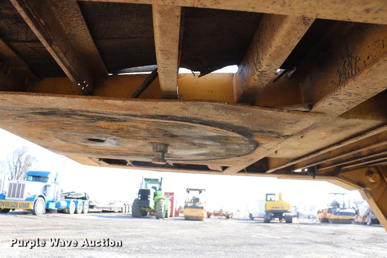 image for item EJ9794 1997 Load King low boy equipment trailer