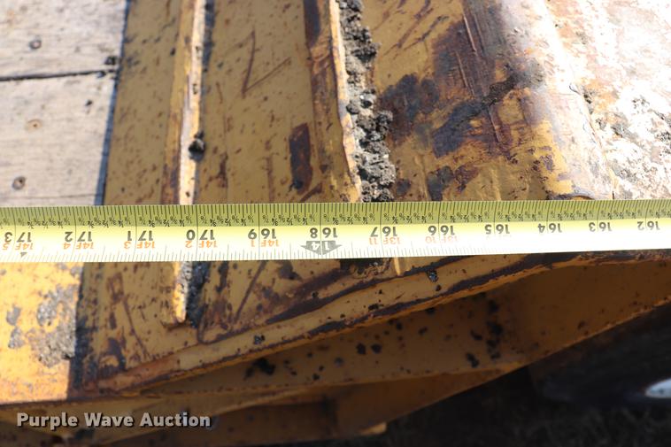 image for item EJ9794 1997 Load King low boy equipment trailer