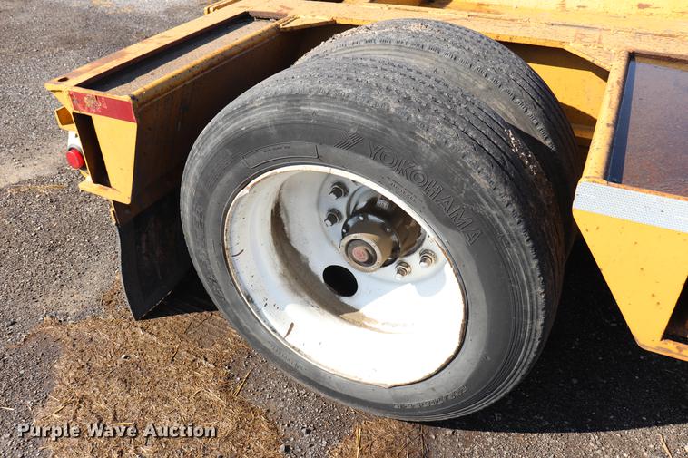 image for item EJ9794 1997 Load King low boy equipment trailer