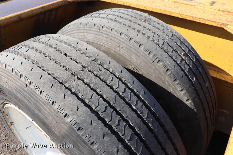 image for item EJ9794 1997 Load King low boy equipment trailer