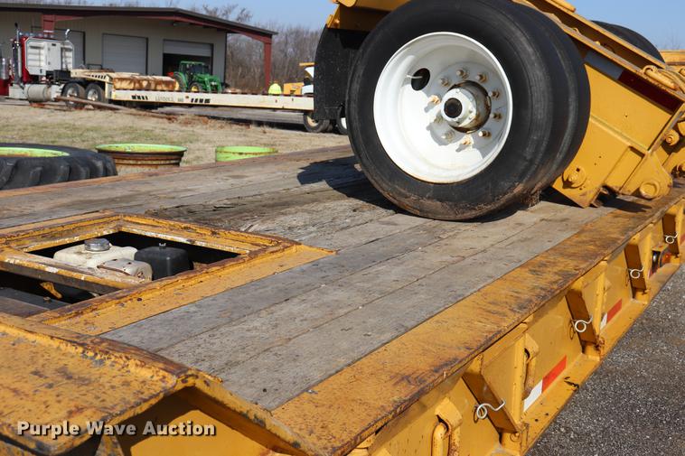 image for item EJ9794 1997 Load King low boy equipment trailer