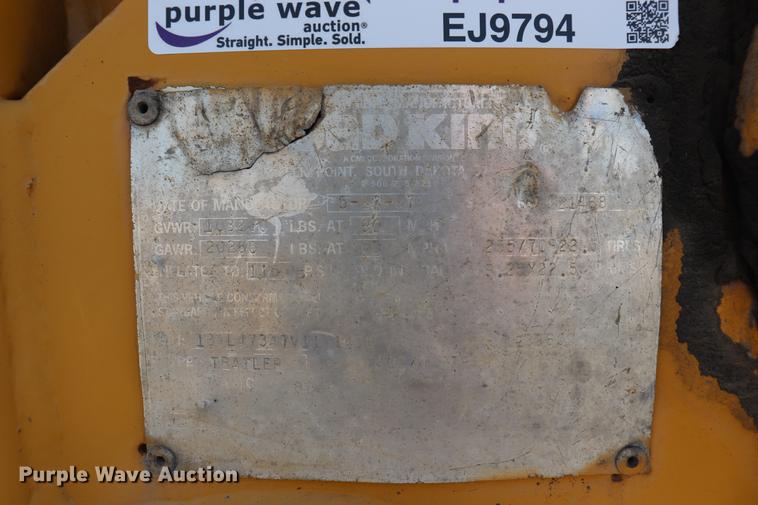 image for item EJ9794 1997 Load King low boy equipment trailer