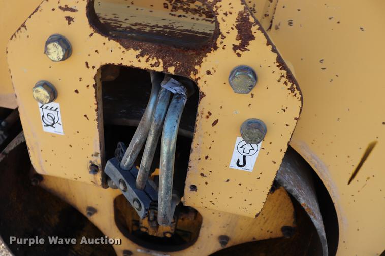 image for item EJ9795 Volvo DD29 double drum vibratory roller