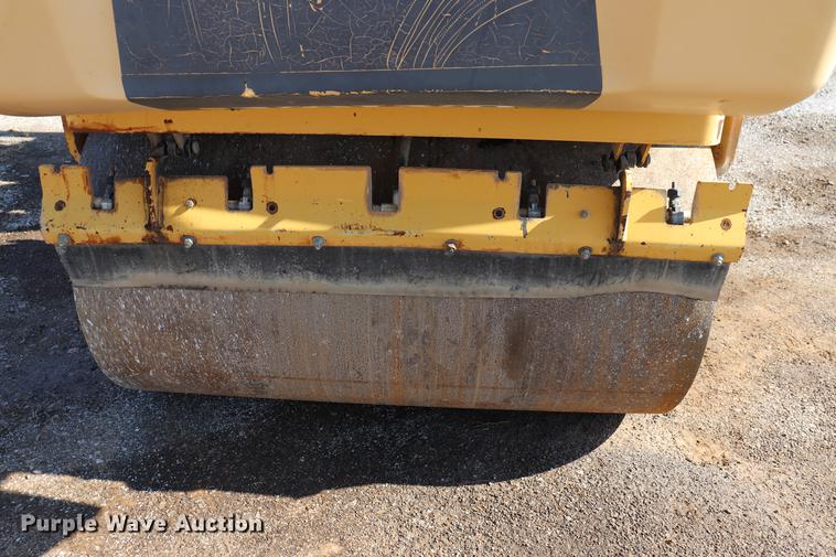 image for item EJ9795 Volvo DD29 double drum vibratory roller