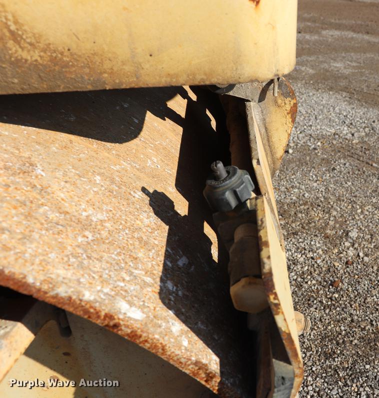 image for item EJ9796 Ingersoll Rand DD30 double drum vibratory roller