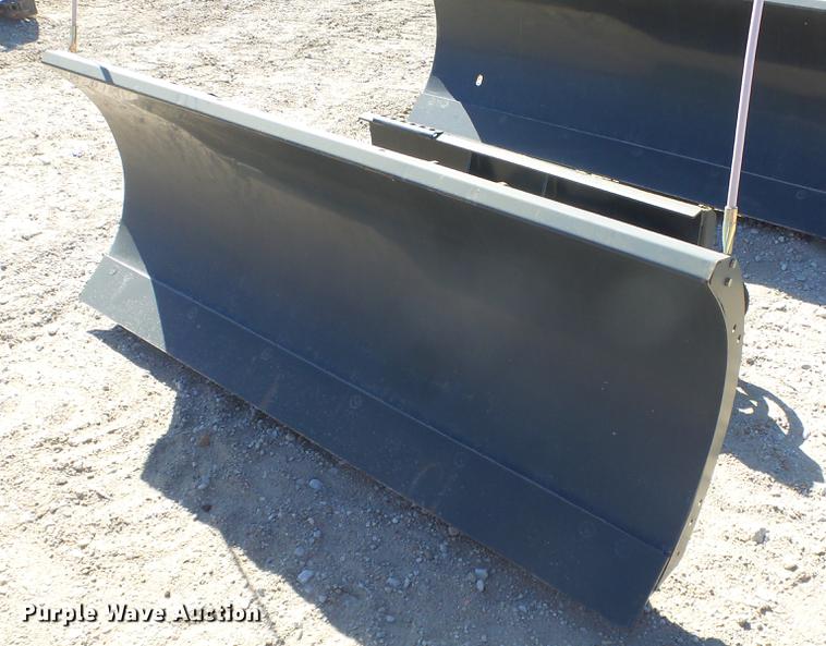 image for item EM9283 Bobcat skid steer snow plow