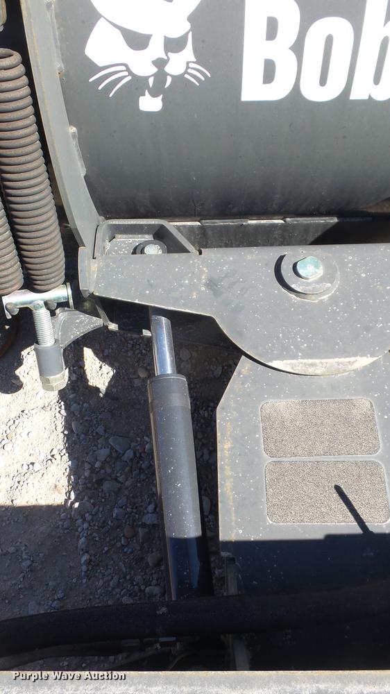 image for item EM9283 Bobcat skid steer snow plow