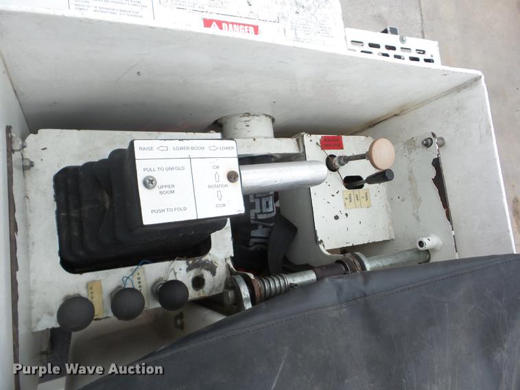 image for item K6289 2008 Freightliner M2 bucket truck