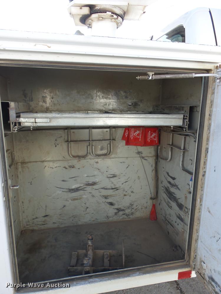 image for item K6290 2011 Ford F550 bucket truck