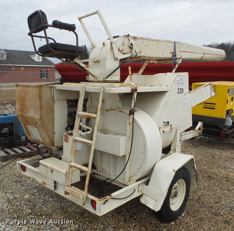 image for item L5660 Finn Corporation B250 straw blower