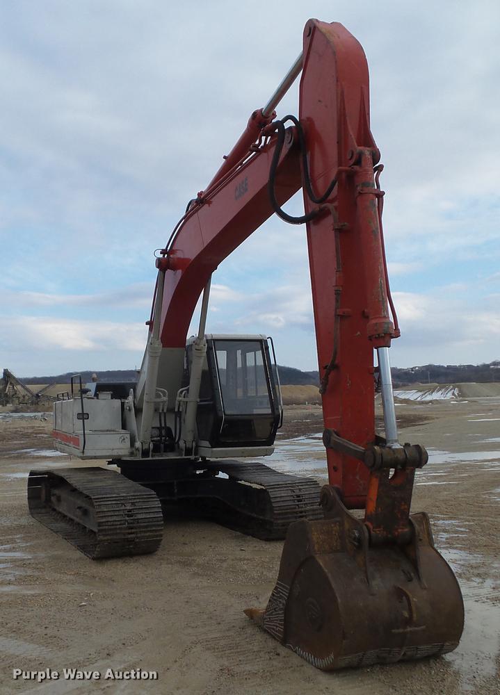 image for item L5665 1993 Case 9030 excavator
