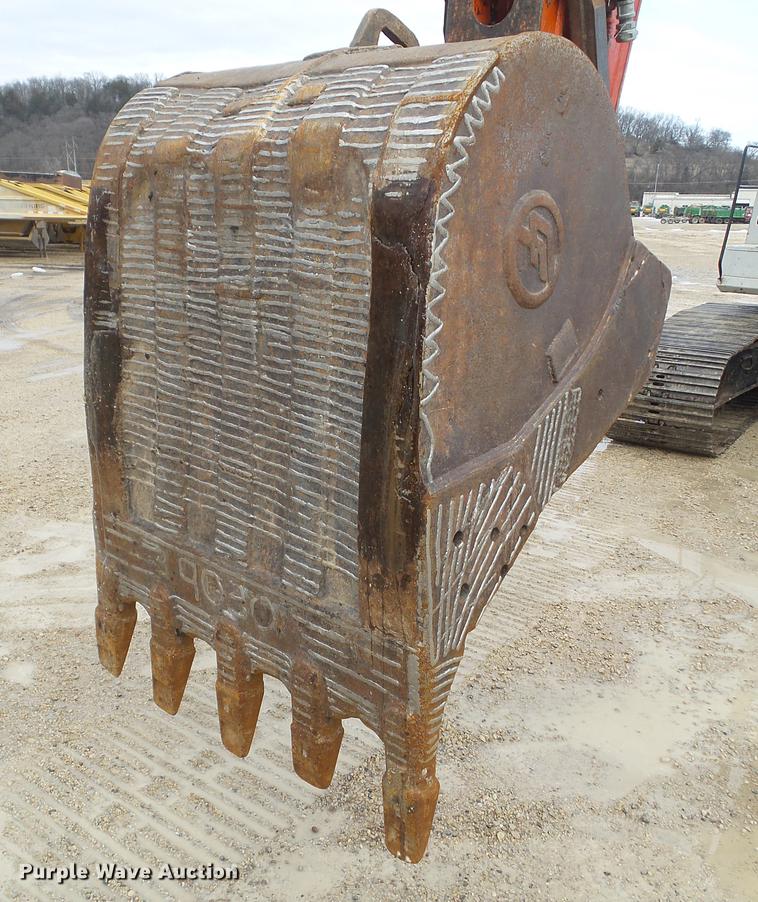 image for item L5665 1993 Case 9030 excavator