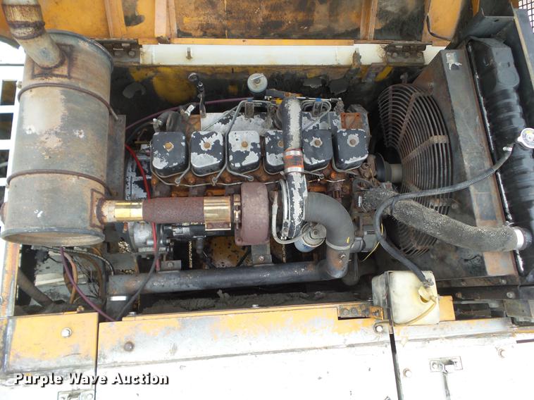 image for item L5665 1993 Case 9030 excavator