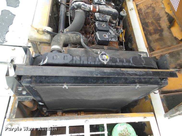 image for item L5665 1993 Case 9030 excavator