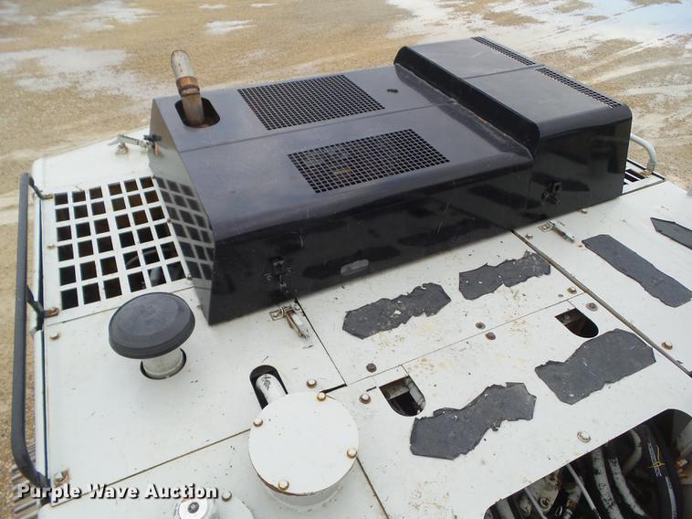 image for item L5665 1993 Case 9030 excavator