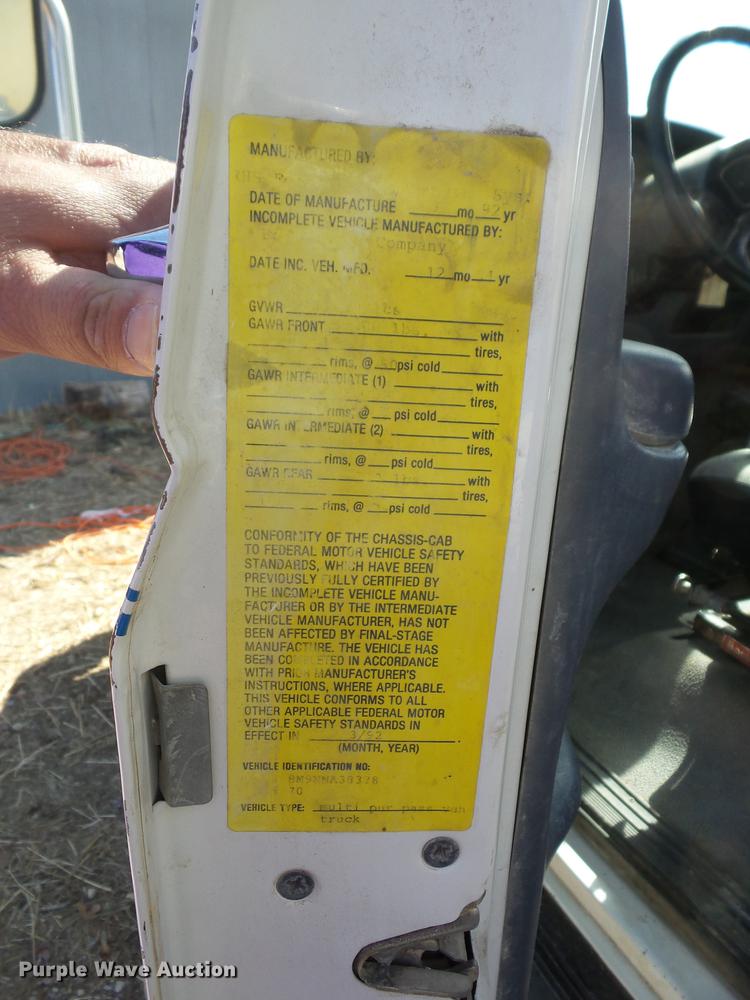 image for item AY9578 1992 Ford F350 applicator truck