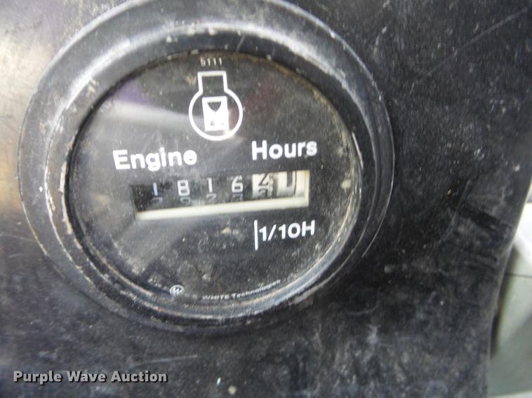 image for item AY9578 1992 Ford F350 applicator truck