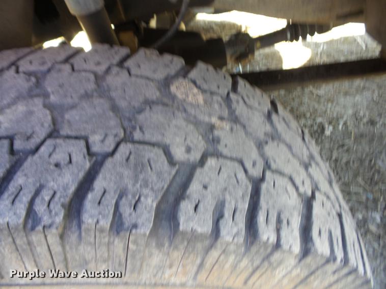 image for item AY9578 1992 Ford F350 applicator truck