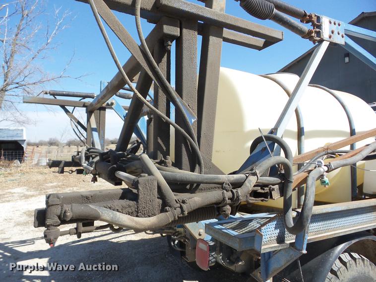 image for item AY9578 1992 Ford F350 applicator truck