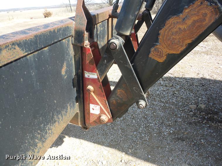 image for item AY9587 1983 Allis Chalmers 8010 tractor